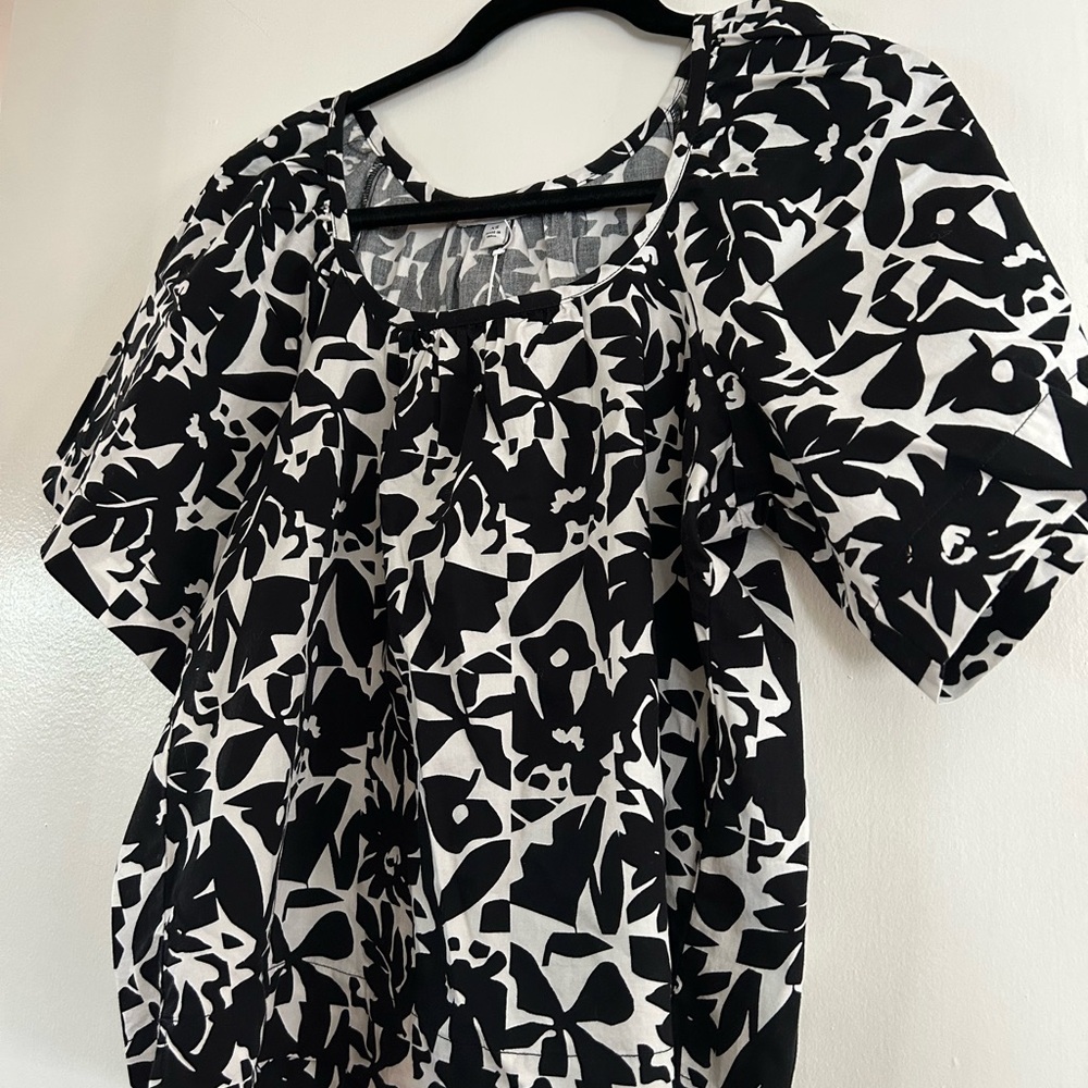 Black and White Patterned Blouse